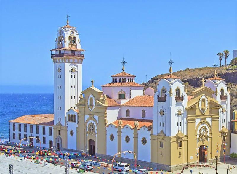 Bright Spacious Apartment, 2 Min Walk From Beach Candelaria Exterior photo
